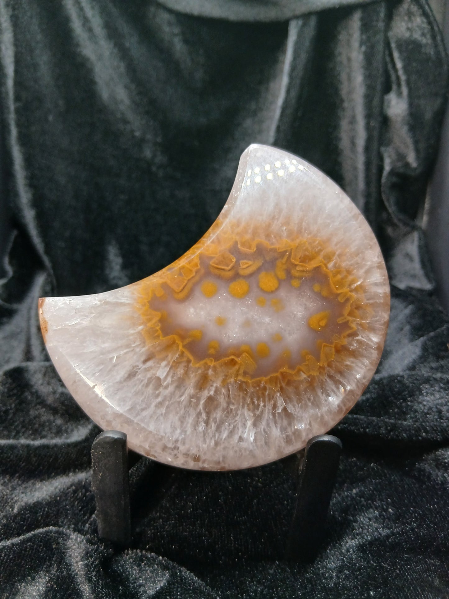 Fordite Haus: Crystals & Fordite 3.9in agate moon carving with translucent crystalline center and golden inclusions